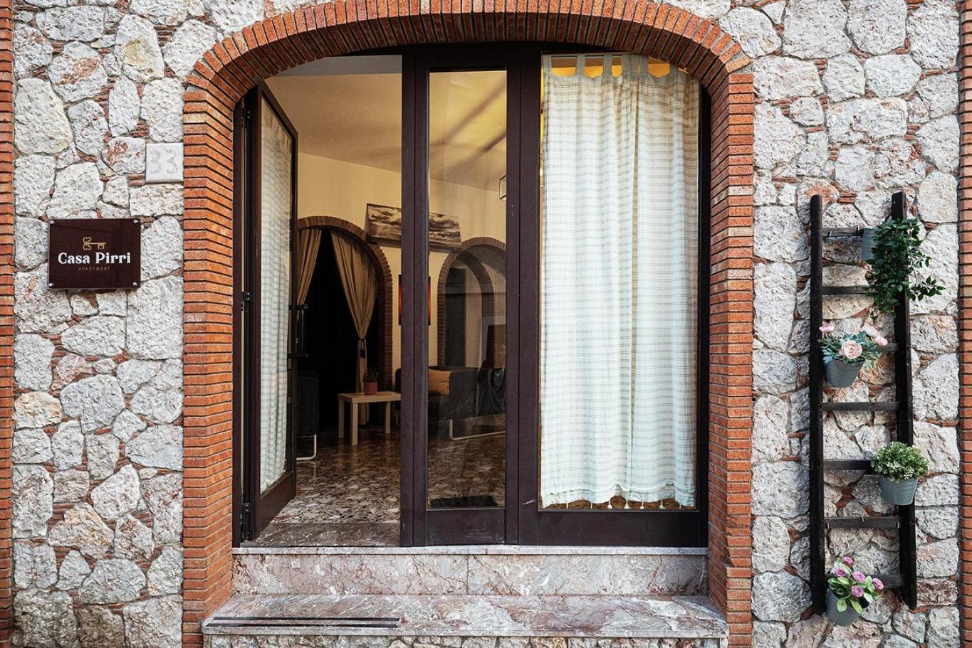 Casa Pirri Apartman Castelmola Kültér fotó